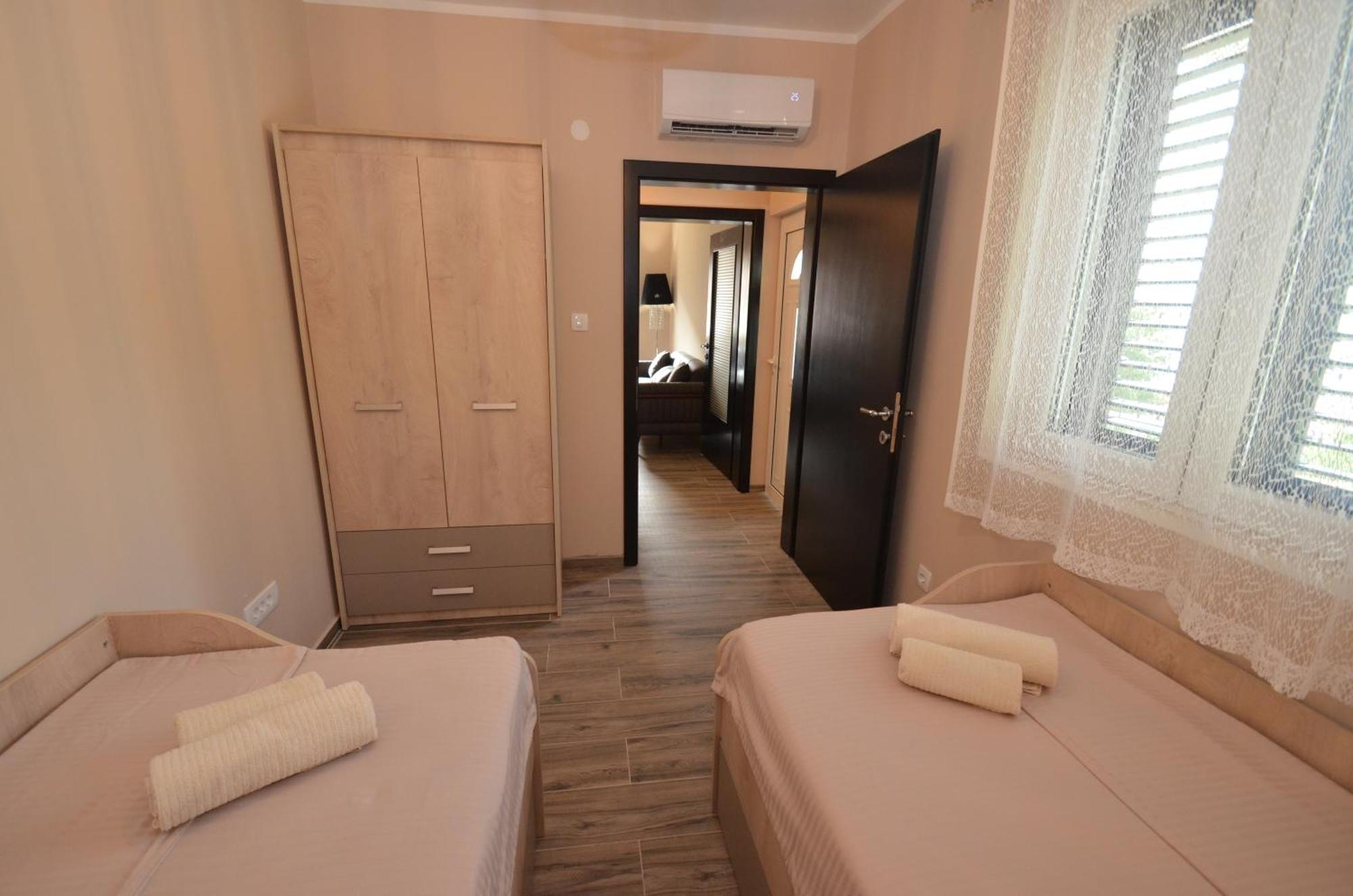 Apartments Orizzonte With Beautiful View Of The Bay Kotor Ngoại thất bức ảnh
