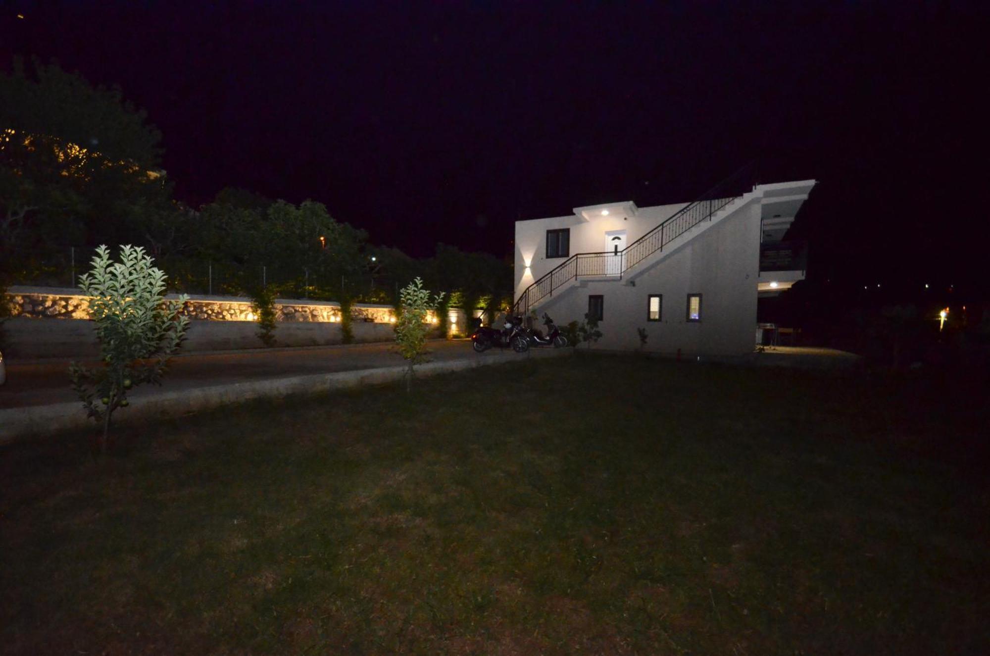 Apartments Orizzonte With Beautiful View Of The Bay Kotor Ngoại thất bức ảnh