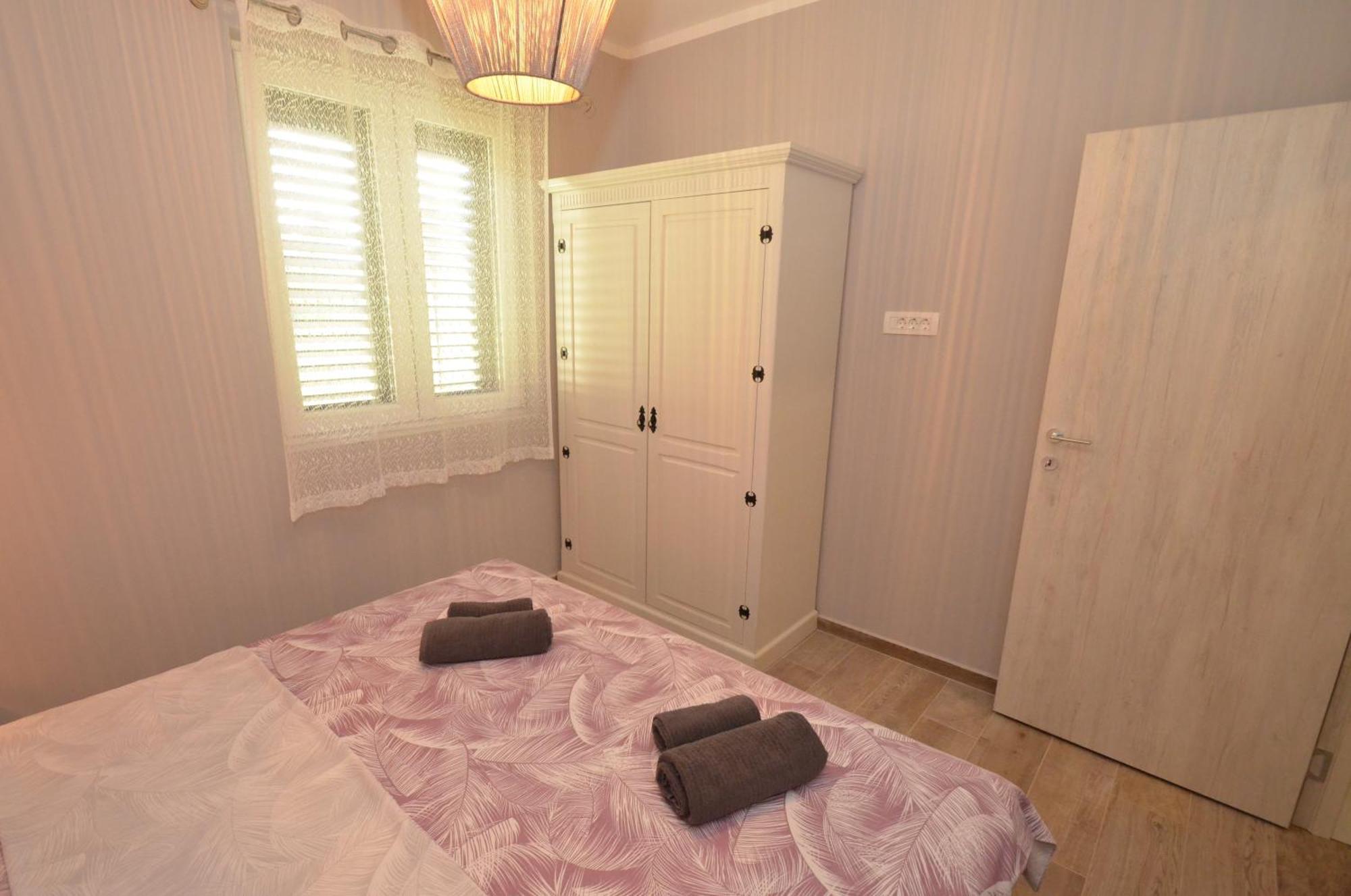Apartments Orizzonte With Beautiful View Of The Bay Kotor Ngoại thất bức ảnh