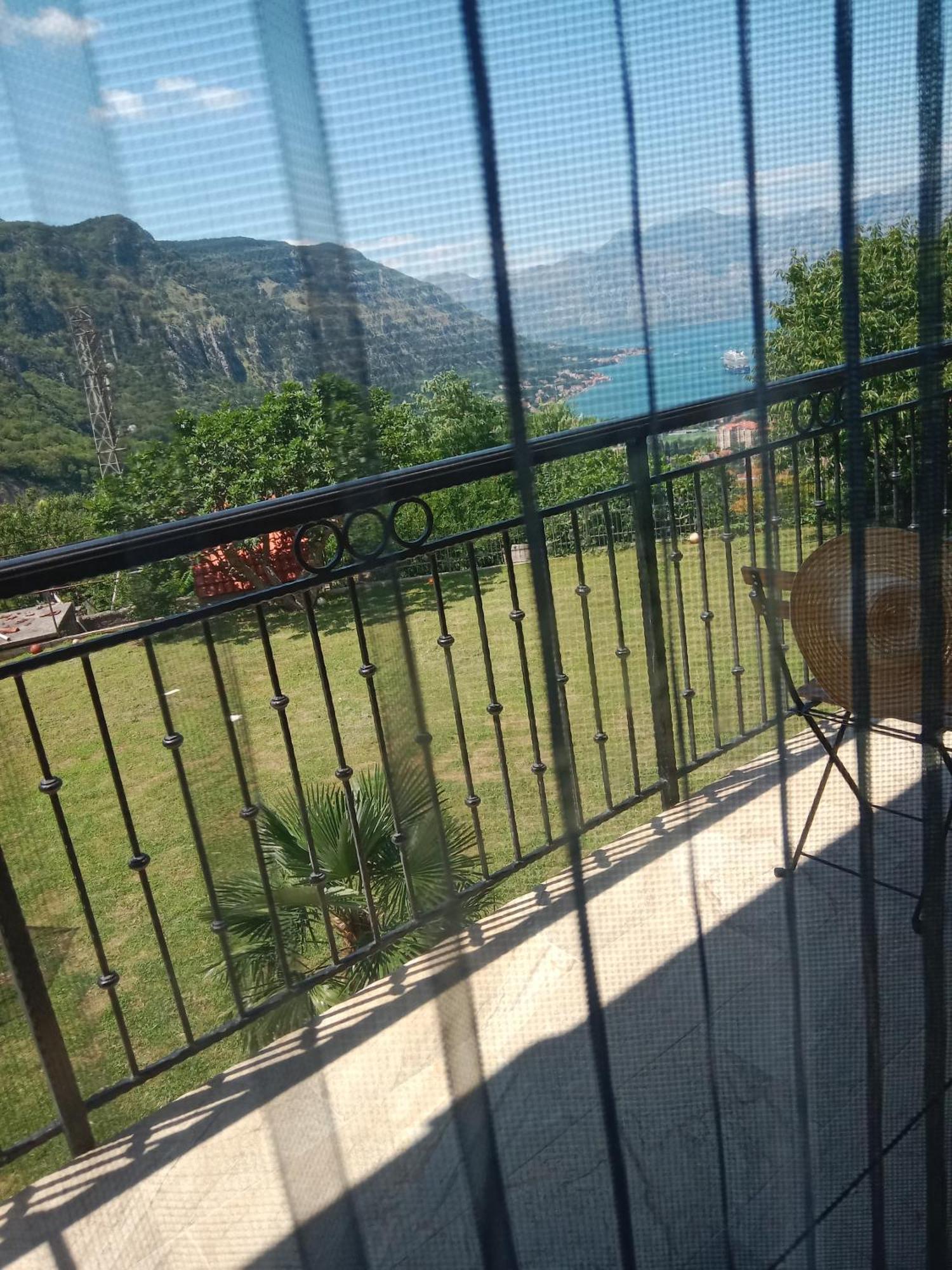 Apartments Orizzonte With Beautiful View Of The Bay Kotor Ngoại thất bức ảnh